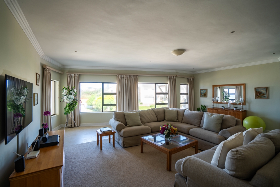 4 Bedroom Property for Sale in West Beach Eastern Cape